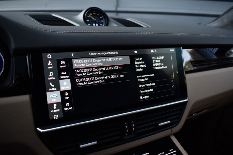 Porsche Cayenne Coupé 3.0 E-Hybrid 462pk Sport Design | Panoramadak | Matrix PDLS+ | 22'' Velgen | Stoelventilatie | Bose | Achterasbesturing | Orig. NL |