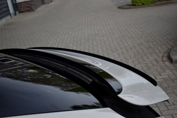 Porsche Cayenne Coupé 3.0 E-Hybrid 462pk Sport Design | Panoramadak | Matrix PDLS+ | 22'' Velgen | Stoelventilatie | Bose | Achterasbesturing | Orig. NL |