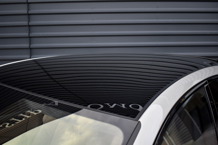 Porsche Cayenne Coupé 3.0 E-Hybrid 462pk Sport Design | Panoramadak | Matrix PDLS+ | 22'' Velgen | Stoelventilatie | Bose | Achterasbesturing | Orig. NL |