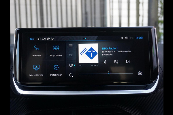 Peugeot 2008 1.2 Hybrid 136 Allure