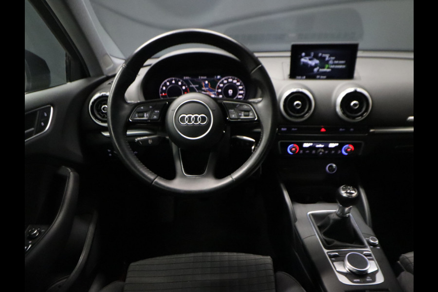 Audi A3 Limousine 30 TFSI Advance Sport [VIRTUAL COCKPIT, SPORTSTOELEN, PDC ACHTER, NAVIGATIE, CRUISE CONTROL, CLIMATE CONTROL, NIEUWSTAAT]