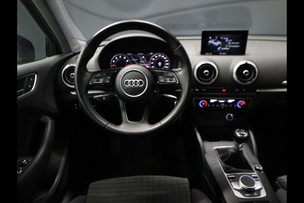 Audi A3 Limousine 30 TFSI Advance Sport [VIRTUAL COCKPIT, SPORTSTOELEN, PDC ACHTER, NAVIGATIE, CRUISE CONTROL, CLIMATE CONTROL, NIEUWSTAAT]