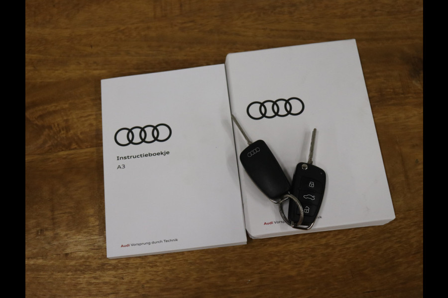Audi A3 Limousine 30 TFSI Advance Sport [VIRTUAL COCKPIT, SPORTSTOELEN, PDC ACHTER, NAVIGATIE, CRUISE CONTROL, CLIMATE CONTROL, NIEUWSTAAT]