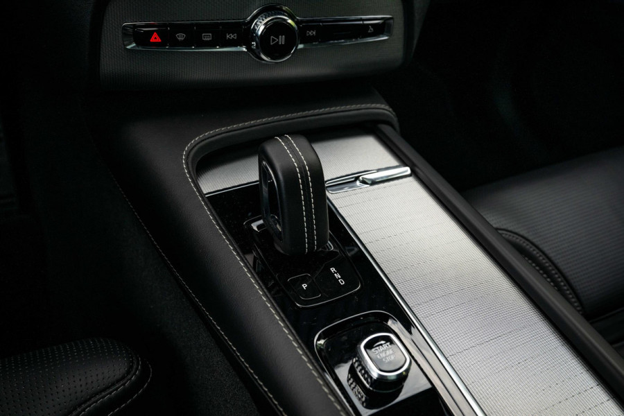Volvo XC90 2.0 T8 Recharge AWD R-Design 455pk LONG RANGE