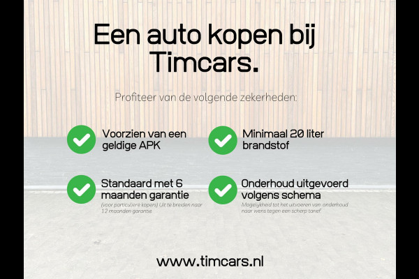 Mercedes-Benz A-Klasse 200 AMG Edition 1 Automaat | Sfeerverlichting | Widescreen navigatiesysteem | Stoelverwarming | Parkeersensoren voor en achter |
