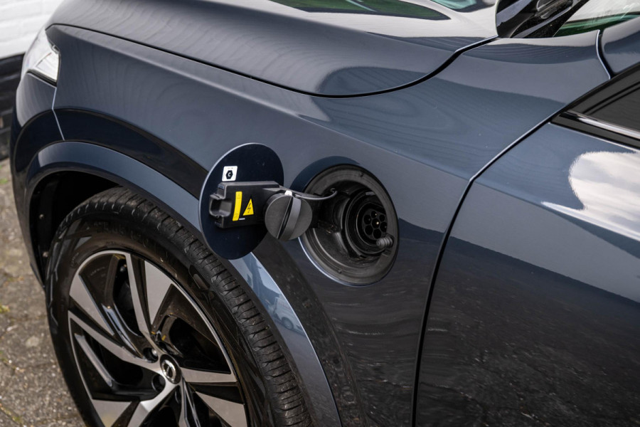 Volvo XC90 2.0 T8 Recharge AWD R-Design 455pk LONG RANGE