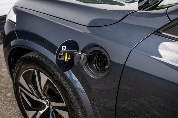 Volvo XC90 2.0 T8 Recharge AWD R-Design 455pk LONG RANGE