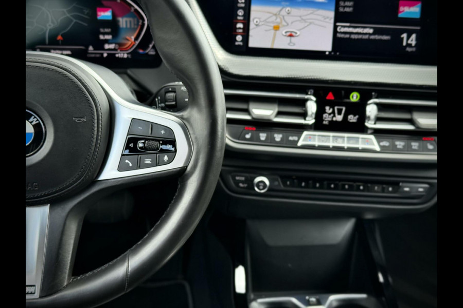 BMW 1-serie 116d High Executive Sport Automaat LED|AppleCarplay|M stuur
