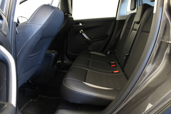 Peugeot 2008 1.2 PureTech Allure *Bevrijdingsdag geopend*