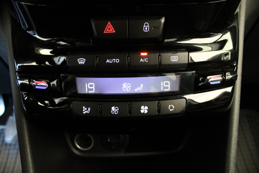 Peugeot 2008 1.2 PureTech Allure *Bevrijdingsdag geopend*