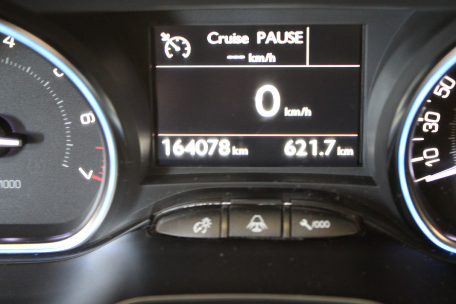 Peugeot 2008 1.2 PureTech Allure *Bevrijdingsdag geopend*