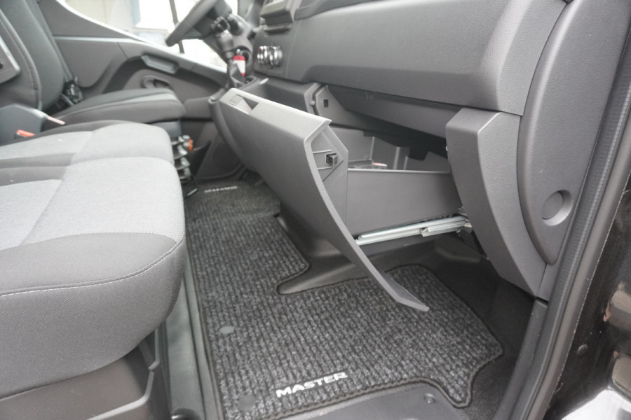 Renault Master T35 2.3 dCi 165PK Pick-up Dubbel lucht Energy Nr. V207 | Airco/Cruise | Navi | Trekhaak 3500KG