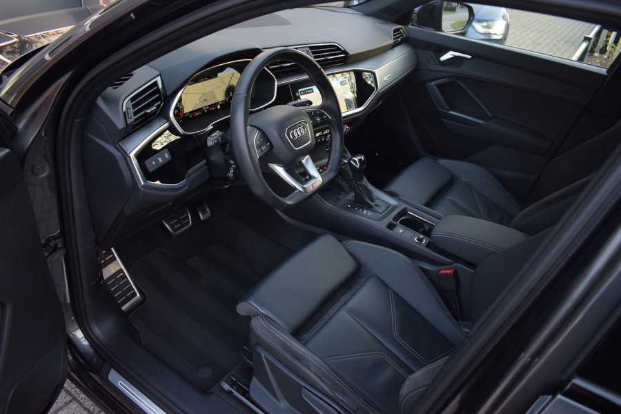 Audi Q3 Sportback 45 TFSIe S-line | Pano | Leer | Sonos | Topview | 20"