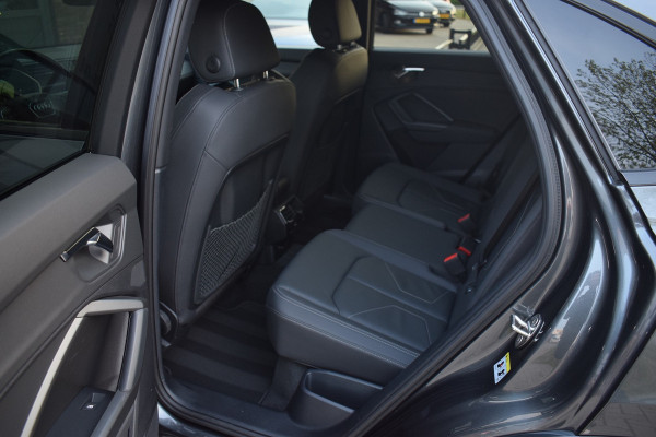 Audi Q3 Sportback 45 TFSIe S-line | Pano | Leer | Sonos | Topview | 20"