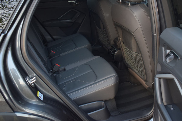 Audi Q3 Sportback 45 TFSIe S-line | Pano | Leer | Sonos | Topview | 20"