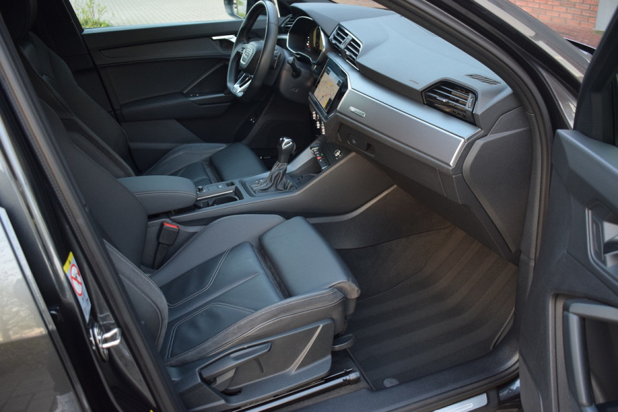 Audi Q3 Sportback 45 TFSIe S-line | Pano | Leer | Sonos | Topview | 20"