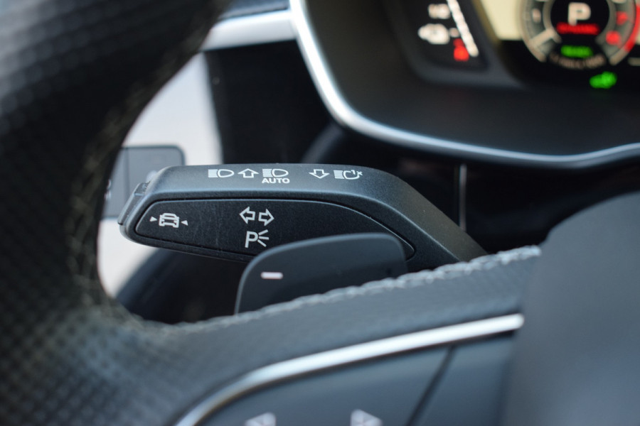 Audi Q3 Sportback 45 TFSIe S-line | Pano | Leer | Sonos | Topview | 20"