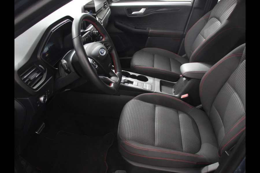 Ford Kuga 2.5 PHEV 224pk ST-Line Automaat Adaptieve cruise control Parkeersensoren Afneembare trekhaak Navigatie LED Elektrische kofferbak Verwarmde voorstoelen Climate control HUD