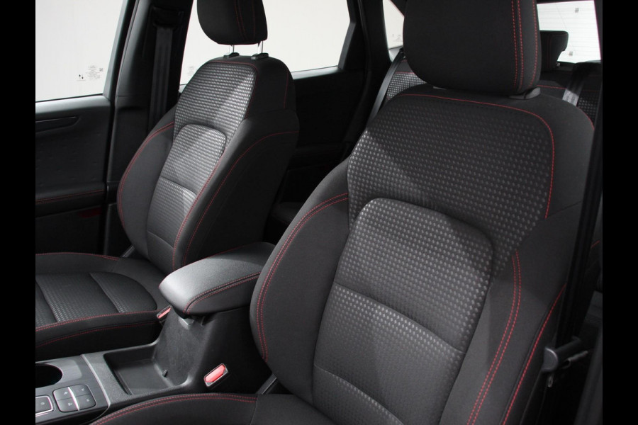 Ford Kuga 2.5 PHEV 224pk ST-Line Automaat Adaptieve cruise control Parkeersensoren Afneembare trekhaak Navigatie LED Elektrische kofferbak Verwarmde voorstoelen Climate control HUD