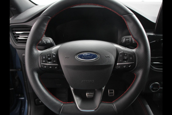 Ford Kuga 2.5 PHEV 224pk ST-Line Automaat Adaptieve cruise control Parkeersensoren Afneembare trekhaak Navigatie LED Elektrische kofferbak Verwarmde voorstoelen Climate control HUD