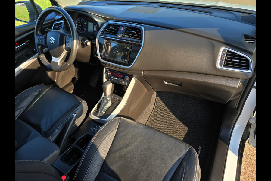 Suzuki S-Cross 1.4 Boosterjet AllGrip 4WD Style Smart Hybrid - 130 Pk - Automaat - Navi - Camera - Stoelverwarming