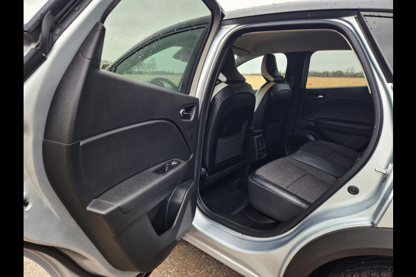 Renault Captur 1.3 TCe Intens - 140 Pk - Euro 6 - AUTOMAAT - ParkeerCamera