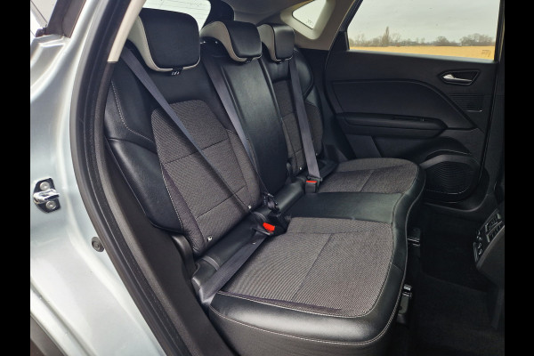 Renault Captur 1.3 TCe Intens - 140 Pk - Euro 6 - AUTOMAAT - ParkeerCamera