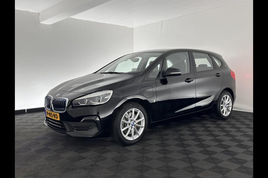 BMW 2 Serie Active Tourer AWD 225xe iPerformance High Executive Aut. *HEAD-UP | FULL-LED | NAVI-FULLMAP | HEATED-SPORT-SEATS  | ECC | PDC | CRUISE | 17''ALU*