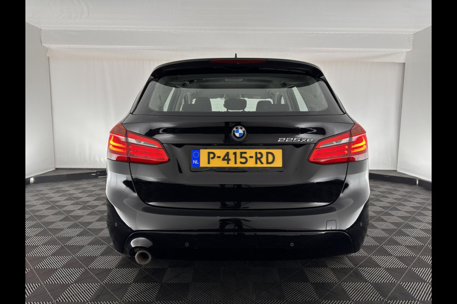 BMW 2 Serie Active Tourer AWD 225xe iPerformance High Executive Aut. *HEAD-UP | FULL-LED | NAVI-FULLMAP | HEATED-SPORT-SEATS  | ECC | PDC | CRUISE | 17''ALU*