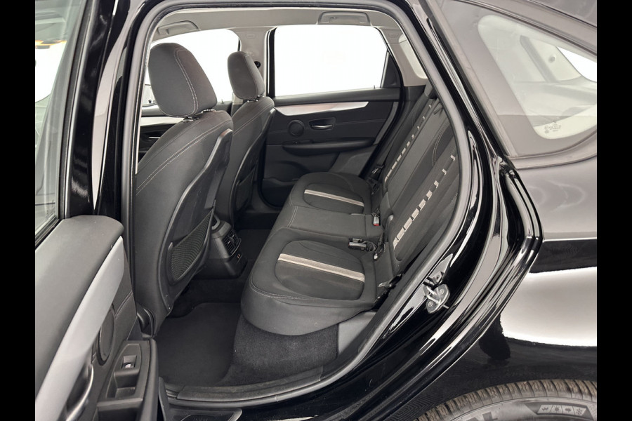 BMW 2 Serie Active Tourer AWD 225xe iPerformance High Executive Aut. *HEAD-UP | FULL-LED | NAVI-FULLMAP | HEATED-SPORT-SEATS  | ECC | PDC | CRUISE | 17''ALU*