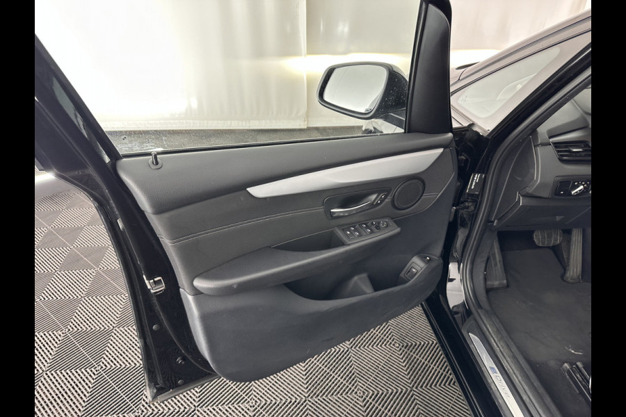 BMW 2 Serie Active Tourer AWD 225xe iPerformance High Executive Aut. *HEAD-UP | FULL-LED | NAVI-FULLMAP | HEATED-SPORT-SEATS  | ECC | PDC | CRUISE | 17''ALU*
