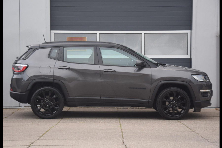 Jeep Compass 1.3T Night Eagle Liberty Edition CAMERA/KEYLESS/APPLE CARPLAY