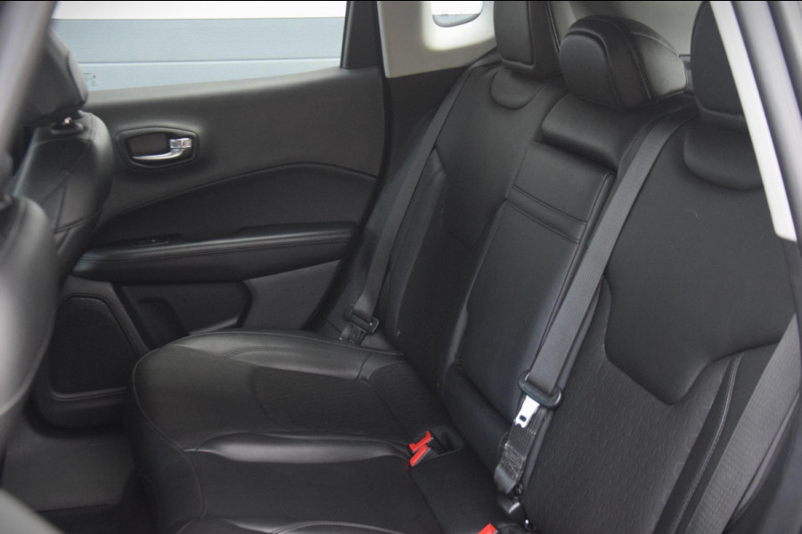 Jeep Compass 1.3T Night Eagle Liberty Edition CAMERA/KEYLESS/APPLE CARPLAY
