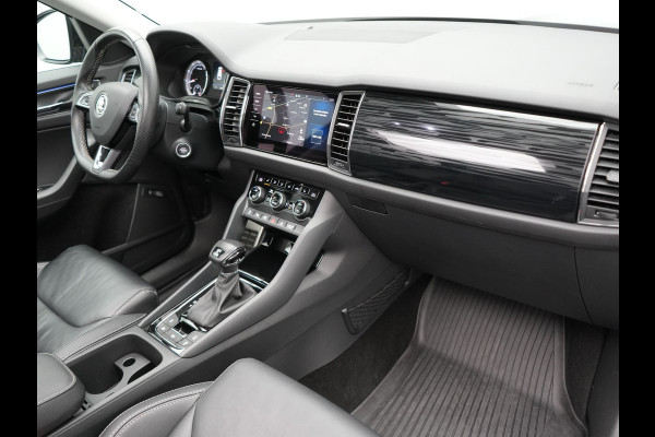 Škoda Kodiaq 2.0 TSI 4x4 Style 180pk DSG Dealer O.H | Panodak | Lederen RS Sportstoelen Memory | Adaptive Cruise | 360 Camera | Canton Audio | 20"L.M | Keyless | Sfeerverlichting | Apple Carplay | BLIS |