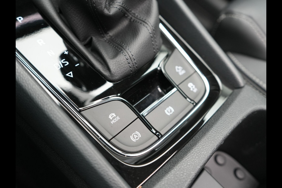 Škoda Kodiaq 2.0 TSI 4x4 Style 180pk DSG Dealer O.H | Panodak | Lederen RS Sportstoelen Memory | Adaptive Cruise | 360 Camera | Canton Audio | 20"L.M | Keyless | Sfeerverlichting | Apple Carplay | BLIS |