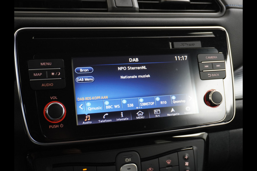 Nissan Leaf 2.ZERO EDITION 40kWh Trekhaak Adaptieve Cruise Control Navi 360°Camera Apple Carplay Android Auto Stuur+Stoelverwarming Keyless Pdc Led Bluetooth DAB Dodehoek Detector Privacy Glas Rijstrooksensor met correctie Verkeersbord detectie Origineel Nederlandse Auto