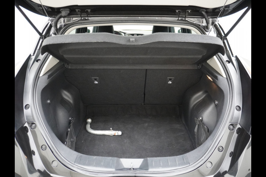 Nissan Leaf 2.ZERO EDITION 40kWh Trekhaak Adaptieve Cruise Control Navi 360°Camera Apple Carplay Android Auto Stuur+Stoelverwarming Keyless Pdc Led Bluetooth DAB Dodehoek Detector Privacy Glas Rijstrooksensor met correctie Verkeersbord detectie Origineel Nederlandse Auto