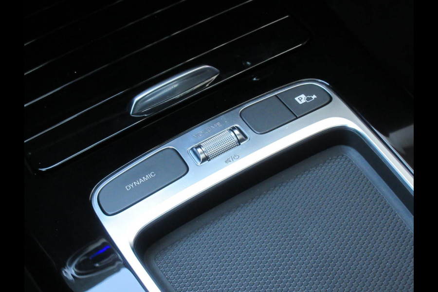 Mercedes-Benz A-Klasse 200 AMG Line Sfeerverlichting Pano