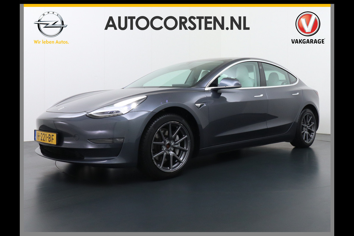 Tesla Model 3 Long Range AWD 75kWh IVOOR 463PK 18" FSD-Full Self Driving Computer Premium Audio 4wd AutoPilot Panoramadak Camera's Leer Adapti Ecc Dual-Motor Keyless Stoel+Achterbank verwarming Electr.Stoelen+Memory+Easy-Entry WiFi Origineel Nederlandse auto Grootste accu Tot 16,5kwh thuis laden. Accu/Motor Garantie tot 27-12-2027 max 192.000km Tesla Model 3 Long Range AWD 75kWh IVOOR 463PK 18" FSD-Full Self Driving Computer Premium Audio 4wd AutoPilot Panoramadak Camera's Leer Adapti Ecc Dual-Motor Keyless Stoel+Achterbank verwarming Electr.Stoelen+Memory+Easy-Entry WiFi Origineel Nederlandse auto Grootste accu Tot 16,5kwh thuis laden. Accu/Motor Garantie tot 27-12-2027 max 192.000km
