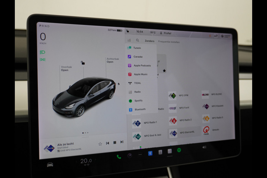 Tesla Model 3 Long Range AWD 75kWh IVOOR 463PK 18" FSD-Full Self Driving Computer Premium Audio 4wd AutoPilot Panoramadak Camera's Leer Adapti Ecc Dual-Motor Keyless Stoel+Achterbank verwarming Electr.Stoelen+Memory+Easy-Entry WiFi Origineel Nederlandse auto Grootste accu Tot 16,5kwh thuis laden. Accu/Motor Garantie tot 27-12-2027 max 192.000km
