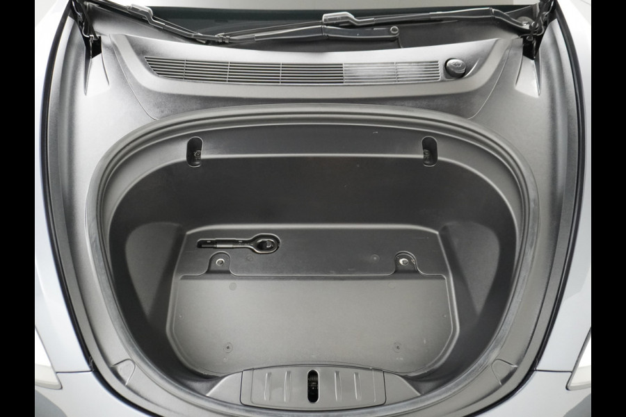 Tesla Model 3 Long Range AWD 75kWh IVOOR 463PK 18" FSD-Full Self Driving Computer Premium Audio 4wd AutoPilot Panoramadak Camera's Leer Adapti Ecc Dual-Motor Keyless Stoel+Achterbank verwarming Electr.Stoelen+Memory+Easy-Entry WiFi Origineel Nederlandse auto Grootste accu Tot 16,5kwh thuis laden. Accu/Motor Garantie tot 27-12-2027 max 192.000km