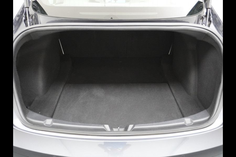 Tesla Model 3 Long Range AWD 75kWh IVOOR 463PK 18" FSD-Full Self Driving Computer Premium Audio 4wd AutoPilot Panoramadak Camera's Leer Adapti Ecc Dual-Motor Keyless Stoel+Achterbank verwarming Electr.Stoelen+Memory+Easy-Entry WiFi Origineel Nederlandse auto Grootste accu Tot 16,5kwh thuis laden. Accu/Motor Garantie tot 27-12-2027 max 192.000km