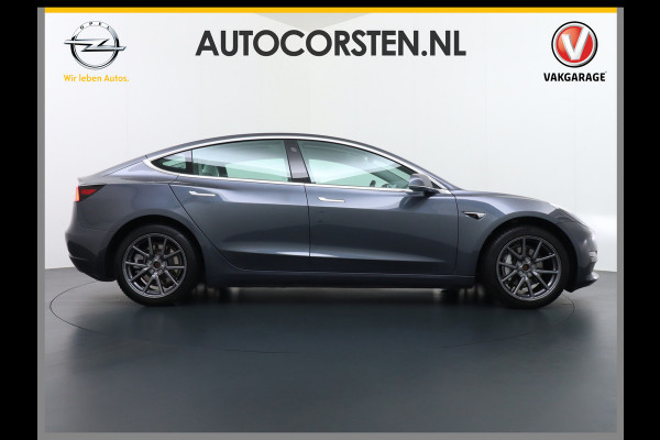 Tesla Model 3 Long Range AWD 75kWh IVOOR 463PK 18" FSD-Full Self Driving Computer Premium Audio 4wd AutoPilot Panoramadak Camera's Leer Adapti Ecc Dual-Motor Keyless Stoel+Achterbank verwarming Electr.Stoelen+Memory+Easy-Entry WiFi Origineel Nederlandse auto Grootste accu Tot 16,5kwh thuis laden. Accu/Motor Garantie tot 27-12-2027 max 192.000km