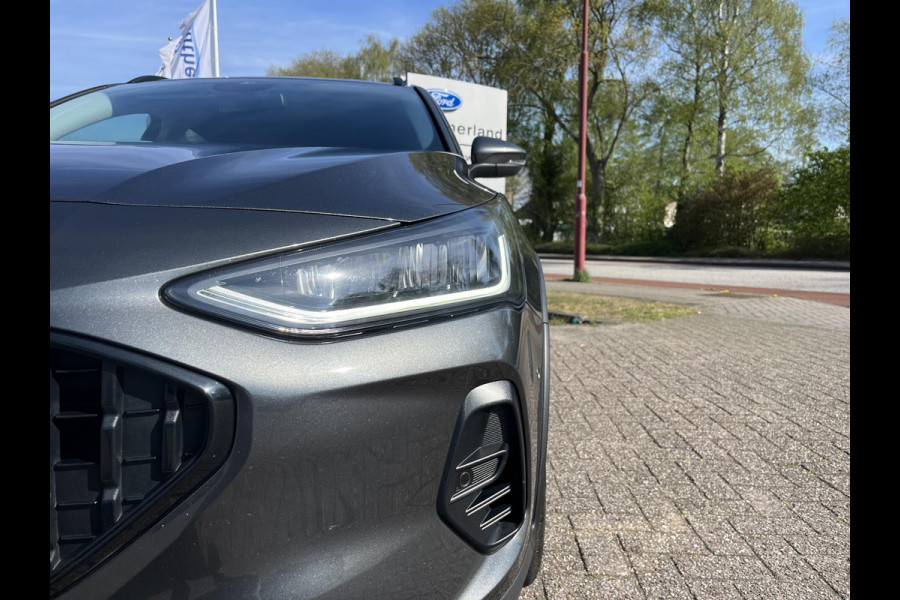 Ford Focus 1.0 EcoBoost Active | 155pk Automaat | Adaptive cruise control | Winter Pack | Dodehoeksensoren | Camera | Privacy glass