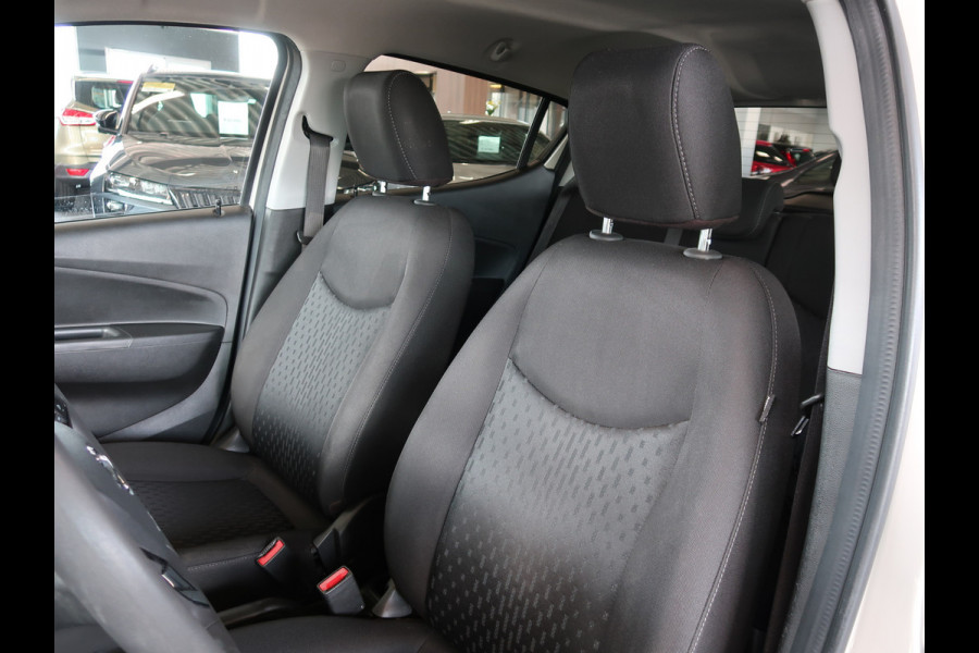 Opel KARL 1.0 75pk Rocks Online Edition NAVI/CARPLAY/CRUISE/PDC/15INCH