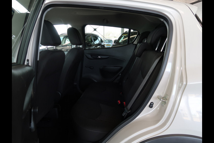 Opel KARL 1.0 75pk Rocks Online Edition NAVI/CARPLAY/CRUISE/PDC/15INCH