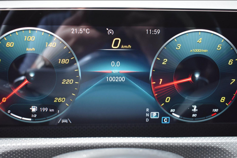 Mercedes-Benz A-Klasse 180 AMG NIGHT | SFEERVERLICHTING | CAMERA | NAP | STOELVERWARMING | LED | DEALER ONDERHOUDEN