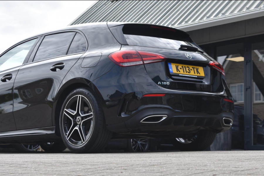 Mercedes-Benz A-Klasse 180 AMG NIGHT | SFEERVERLICHTING | CAMERA | NAP | STOELVERWARMING | LED | DEALER ONDERHOUDEN
