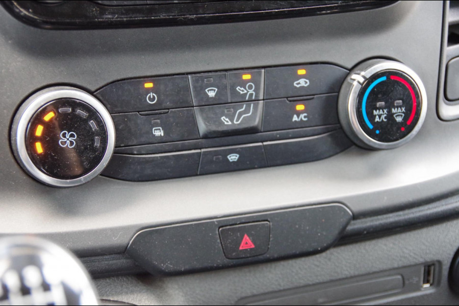 Ford Transit Custom 2.0 TDCI SPORT EDITION, TREKHAAK, CAMERA, CRUISE, APPLE CARPLAY, BLUETOOTH, AIRCO, PARKEERSENSOREN, NL AUTO, NAP