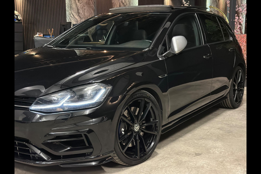 Volkswagen Golf 2.0 TSI 4Motion R|300PK|BOMVOL!